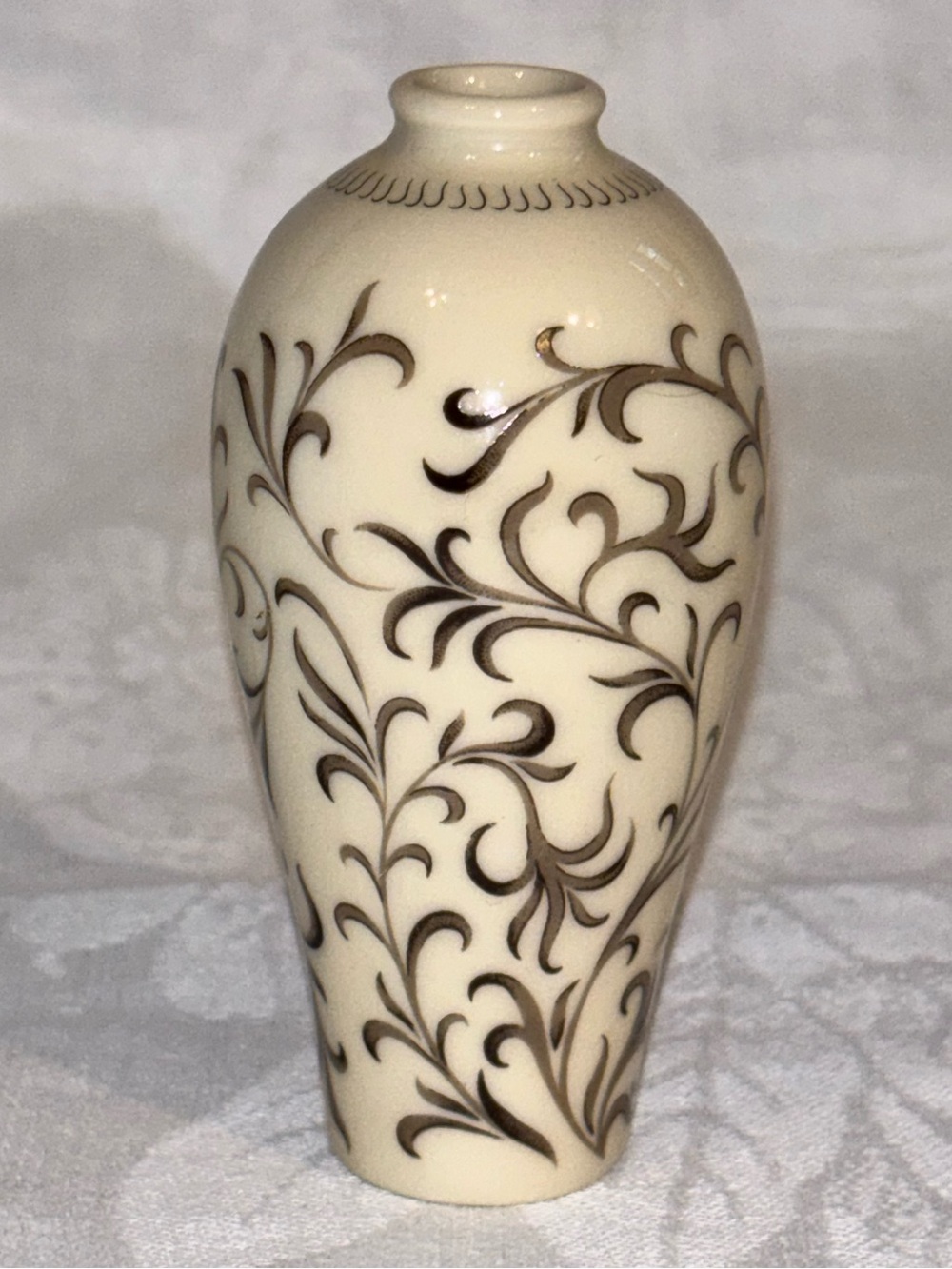 VTG 1980 Franklin Porcelain Mini Vase Japan Ivory Brown Scroll Limited Edition